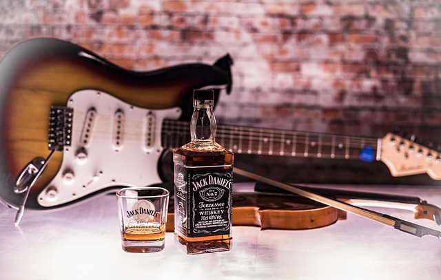 6. Tennessee Whiskey: A Smooth and Distinctive Blend with Southern Charm